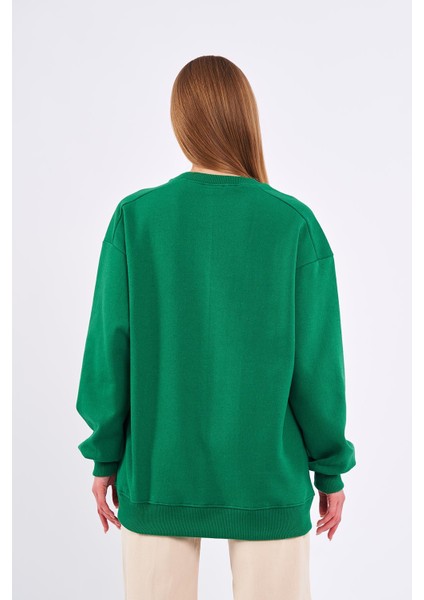 Metalic Yeşil Kadın Pamuklu Oversize Basic Bisiklet Yaka Sweatshirt
