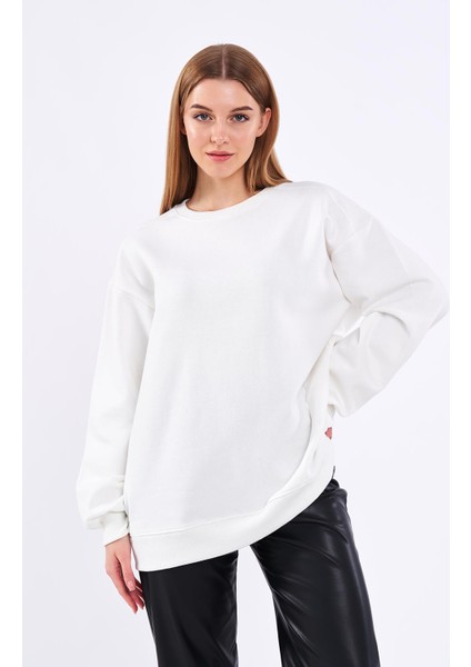 Metalic Ekru Kadın Pamuklu Oversize Basic Bisiklet Yaka Sweatshirt