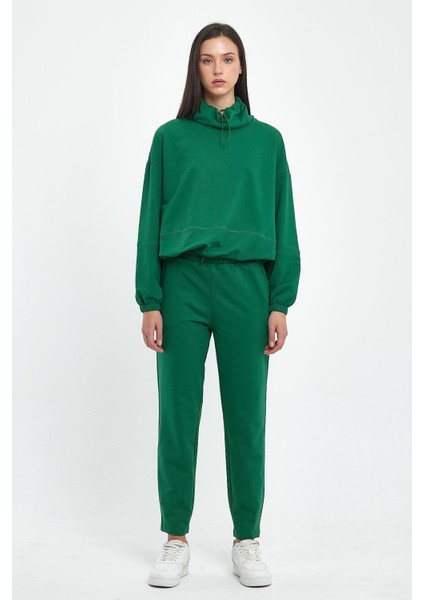 Kadın Norah Orman Yakası Detaylı Regular Fit Sweatshirt modelleri