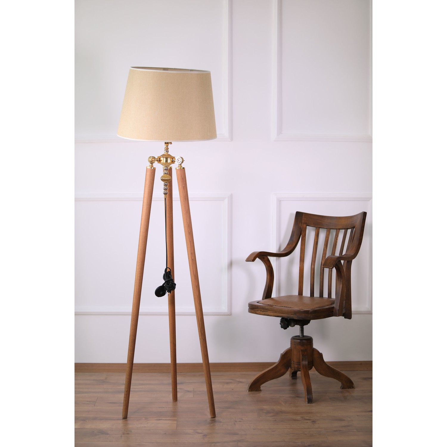 Altunbaş Mobilya Elite Haraketli Tripot Kapiçino Lambader