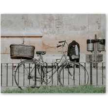 Caka Tablo Ahşap Tablo Gri Bisiklet ve Yaşlı Adam