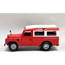 Bburago 1:24 Land Rover Series II Model Araba