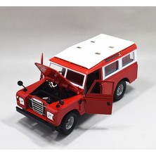 Bburago 1:24 Land Rover Series II Model Araba