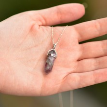 Taş Sandığı Florit Taşı Kalem Kolye