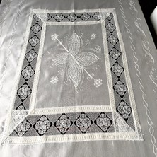 Yavuz Tekstil Çeyizlik Ipek Dokuma Iğne Oyalı Masa Örtüsü 140 x 180 Cm.