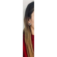 Yağmur Aksesuar ve Takı Dünyası Kristal Taşlı Küpe