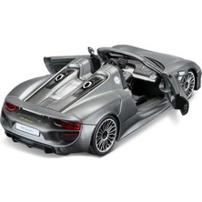Bburago  1:24 Porsche 918 Spyder Model Araba