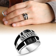 Gül Endam Özel Tasarım Zirkon Taş Işlemeli Siyah Oniks Taşlı 925 Ayar Gümüş Erkek Yüzük