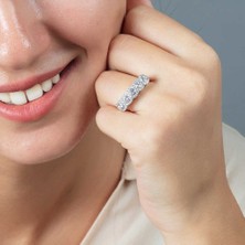 Gül Endam Starlight Diamond Pırlanta Montür Elit Tasarım 925 Ayar Gümüş Bayan Beştaş Yüzük