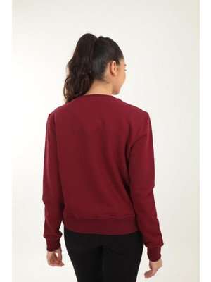 New Balance Kadın Sweatshirt WPC029-BKR