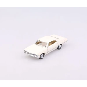 1967 Chevrolet Impala Diecast Model Araba