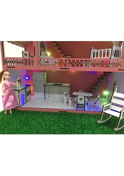 Işıklı ve Bahçeli Ahşap Barbie Oyun Evi Bebek fırsatları