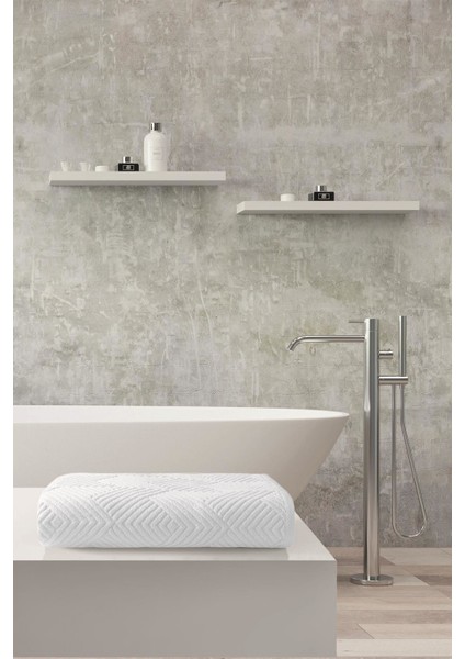 Conran Beyaz Banyo Havlusu (68X137)