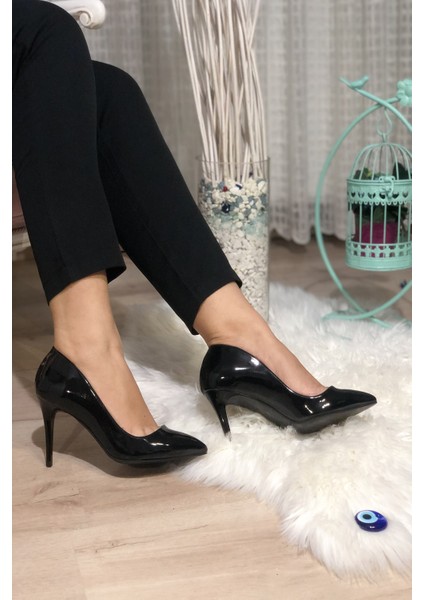 Stiletto Topuklu Ayakkabı