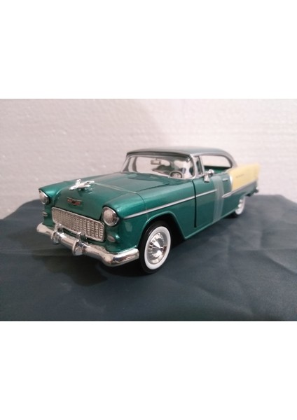 1955 Model Chevy Belair Kutulu, Metal, Yeşil