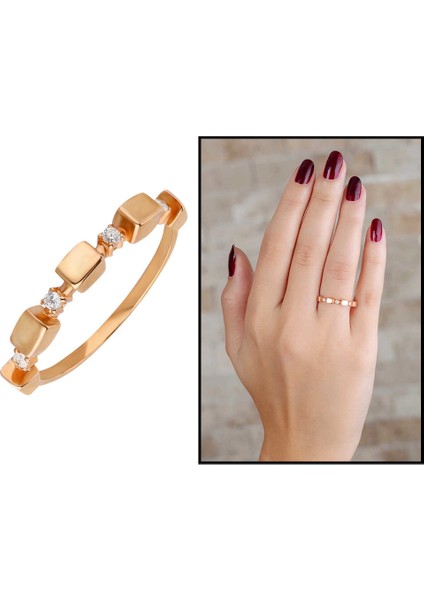 Zirkon Taşlı Sıralı Küp Tasarım Rose Renk 925 Ayar Gümüş Bayan Yüzük