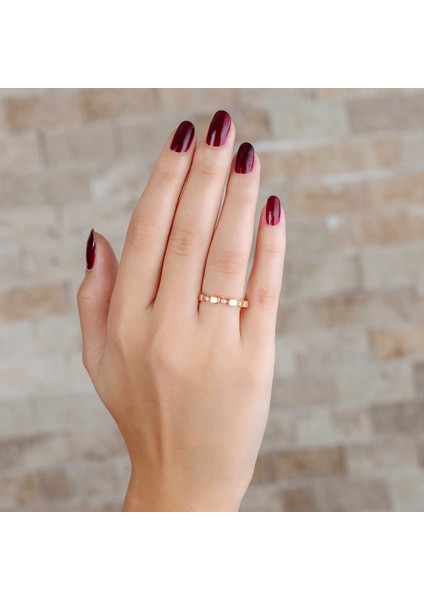 Zirkon Taşlı Sıralı Küp Tasarım Rose Renk 925 Ayar Gümüş Bayan Yüzük modelleri