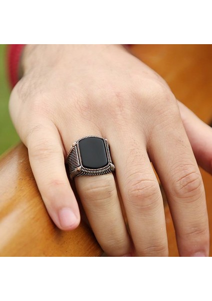 Nokta Işlemeli Siyah Oval Oniks Taşlı 925 Ayar Gümüş Erkek Yüzük indirimleri