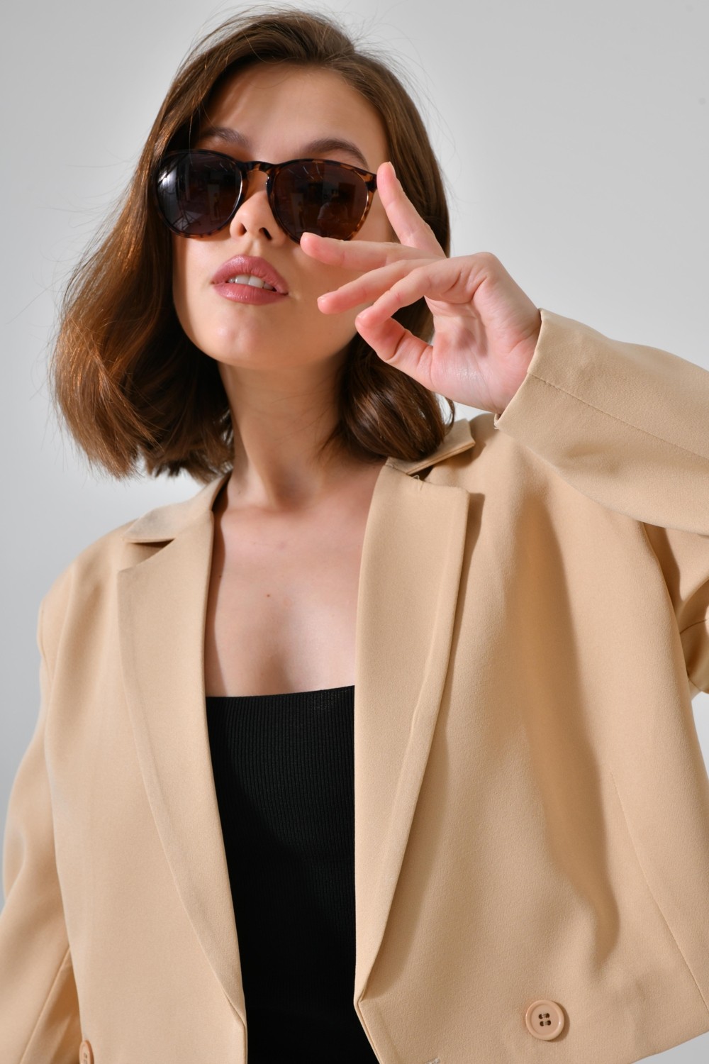 Saade Haki Kruvaze Crop Blazer Ceket Kadın %86 Polyester %14 Elastan Yumuşak Ve Rahat görsel 4