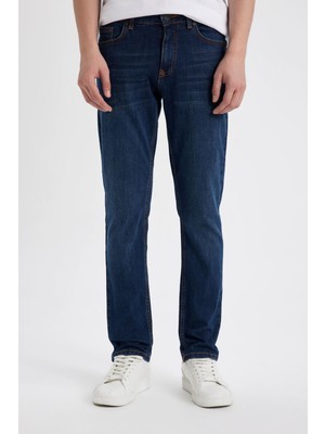 DeFacto Carlo Skinny Fit Ekstra Dar Kalıp Normal Bel Ekstra Dar Paça Jean Pantolon A6944AX23AU