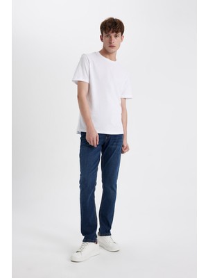 DeFacto Carlo Skinny Fit Ekstra Dar Kalıp Normal Bel Ekstra Dar Paça Jean Pantolon A6944AX23AU