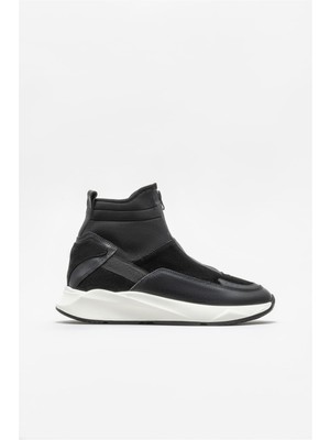 Elle Siyah Deri Erkek Spor Bot