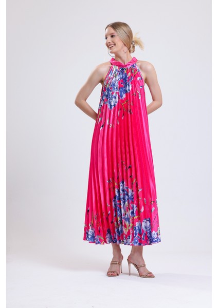 Boyundan Bağlamali Piliseli Dijital Baskili Kolsuz Saten Elbise | ELB34513 modelleri