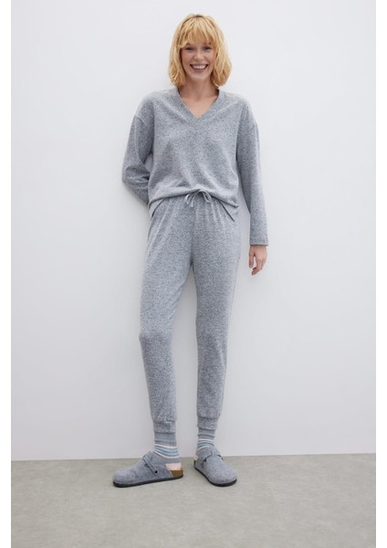 Fall in Love Regular Fit V Yaka Pijama Üstü Y2806AZ23AU