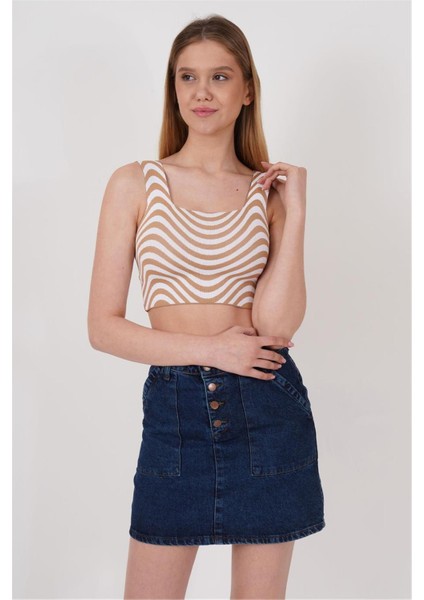 23256429 Triko Zebra Desenli Kare Yaka Crop Atlet Bej