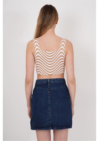 23256429 Triko Zebra Desenli Kare Yaka Crop Atlet Bej