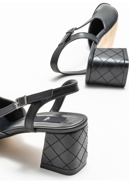 Siyah Kadın Topuklu Ayakkabı fırsatları