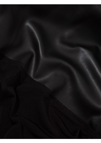 Çıtçıtlı Askılı Vegan Deri Body - Siyah