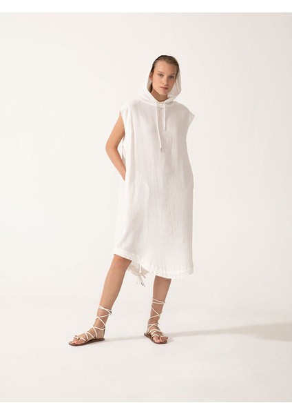 Oversize Kapüşonlu Panço-Elbise - Beyaz