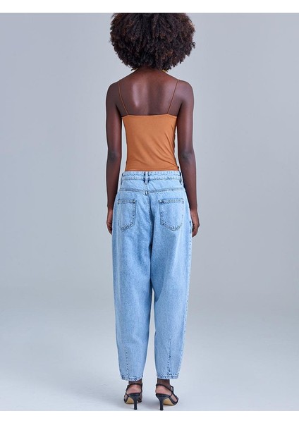 Ip Askılı Degaje Yaka Bodysuit - Taba modelleri