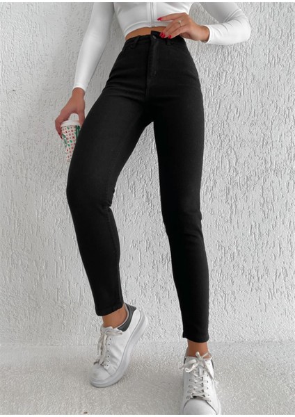 Kadın Dar Paça Likralı Kot Pantolon Siyah