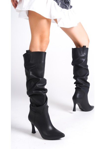 MBV100-S Siyah İnce Topuklu Körüklü Uzun Çizme