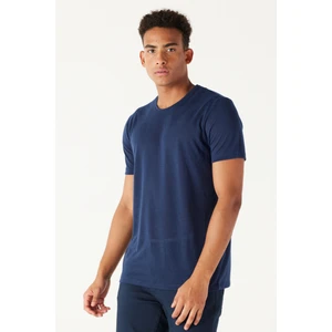 ALTINYILDIZ CLASSICS Erkek Lacivert Slim Fit Dar Kesim Bisiklet Yaka Keten Görünümlü Tişört