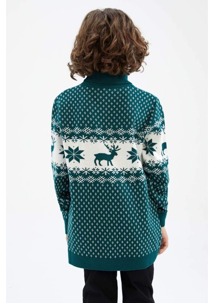 Erkek Çocuk Yılbaşı Temalı Balıkçı Yaka Triko Kazak X9741A623CW fırsatları