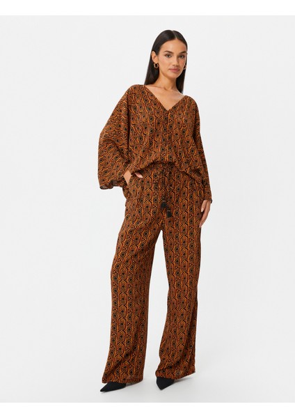 Bol Paça Pantolon Bağcıklı Yüksek Bel Püsküllü fiyatları