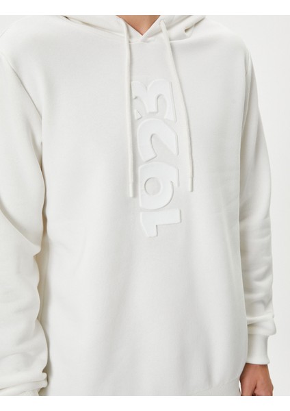 Atatürk Baskılı Kapşonlu Sweatshirt 100. Yıla Özel indirimleri