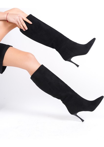 Kadın Süet Uzun Çizme 9 cm İnce Topuk Siyah Şık Tasarım ile Günlük Kullanım İçin