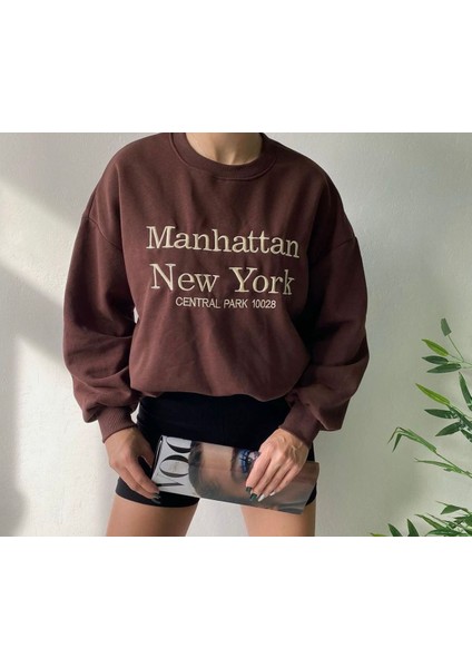 Kadın Kahverengi Manhattan Baskılı Sweatshirt