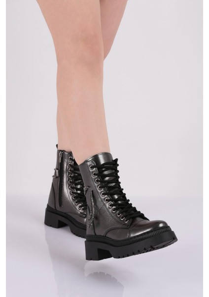 906523 Kadin Bot indirimleri