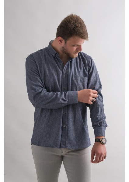 Rahat Kesim Cepli Yaka Düğmeli Armürlü Nokta Desenli Kışlık Kumaş Erkek Gömlek