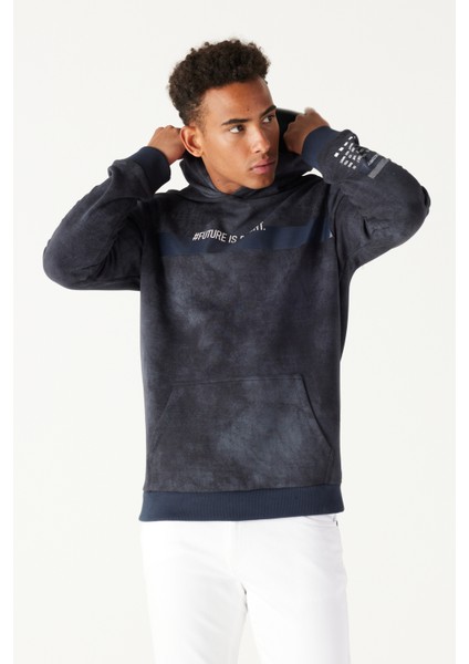 Erkek Lacivert Standart Fit 3 Iplik Kapüşonlu Batik Görünümlü Ayarlanabilir Ipli Baskılı Sweatshirt