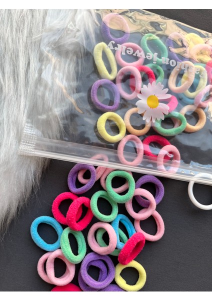 Çantalı Minik Havlu Lastik Toka modelleri