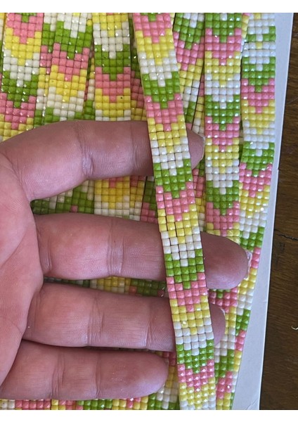 En 1 cm Ütü Ile Yapışan Etnik Desenli Şerit Bordür Dekoratif Şerit Aplike 81 Metre)