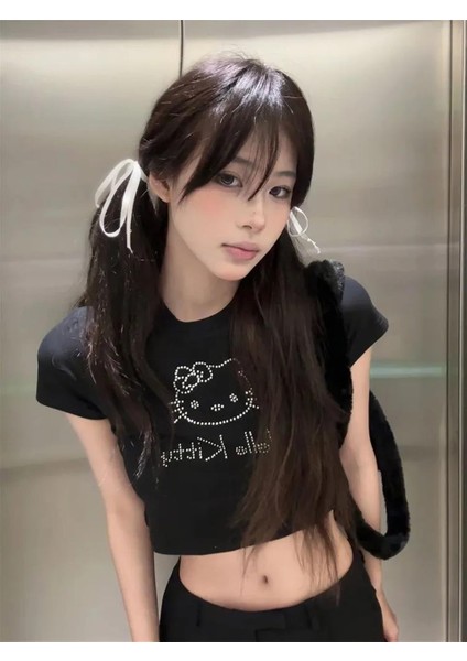 Hello Kitty Taş Işleme Siyah Crop fiyatları