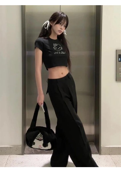 Hello Kitty Taş Işleme Siyah Crop fırsatları