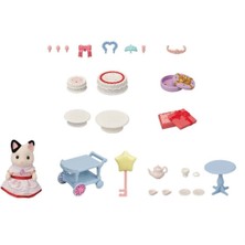 XML Toptancı 5646 Sylvanian Families Parti Zamanı Oyun Seti -Smokin Kedi Kız +3 Yaş